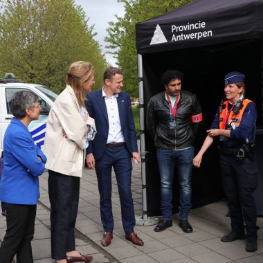 Jobdag politie - Ministers Verlinden, Van Tighelt en gouverneur Berx