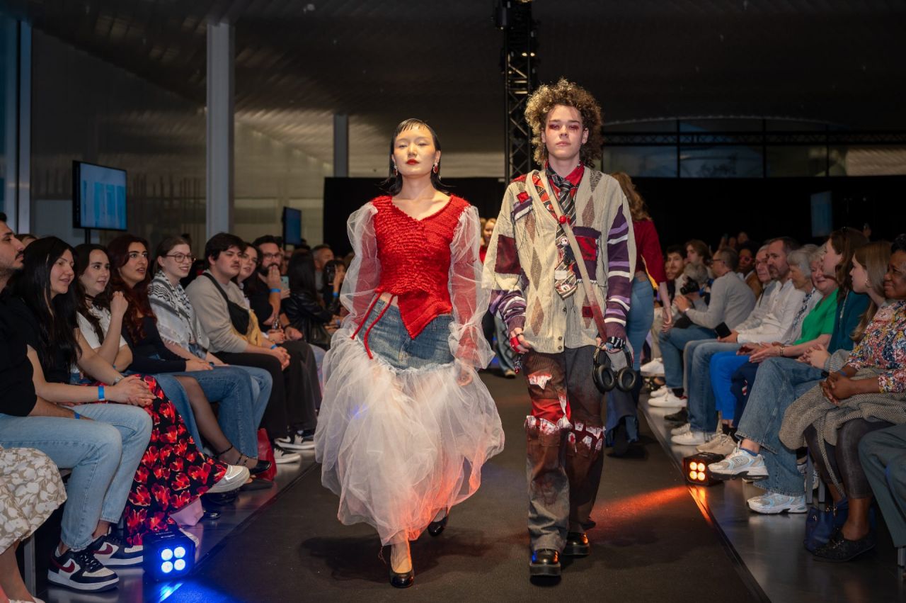 Modeshow avAnt in Provinciehuis