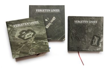 De drie boeken uit de reeks Vergeten Linies