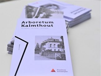  ‘Arboretum Kalmthout. De mijlpalen, de mensen, het erfgoed’. Eerste deel uit de reeks Ter Plekke.