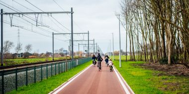 Fietsers op feitsostrade F105